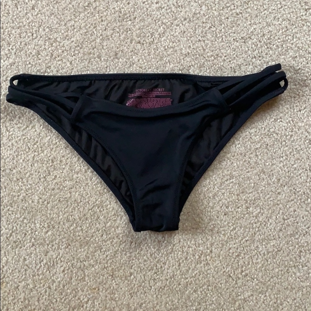 Bikini bottoms